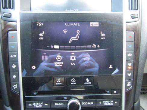 Used 2014 INFINITI Q50 AWD w/ Technology Package image 17