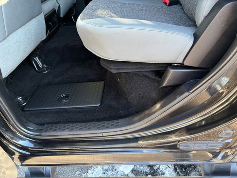 Used 2016 RAM 3500 Big Horn image 36