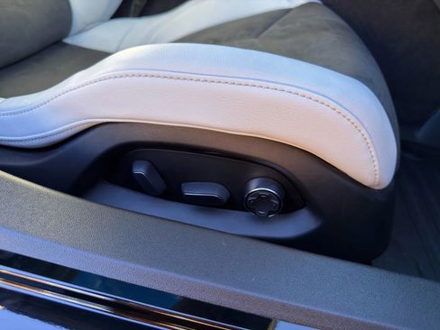 Used 2022 Chevrolet Corvette Stingray Preferred Cpe w/ 2LT image 9