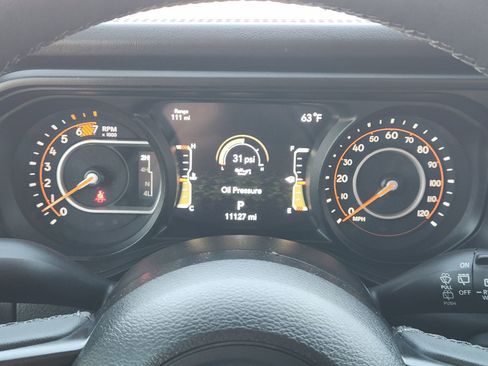 Used 2025 Jeep Wrangler Unlimited Rubicon image 16