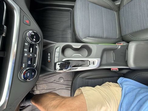 Used 2024 Buick Envista Preferred w/ Convenience I Package FWD image 19