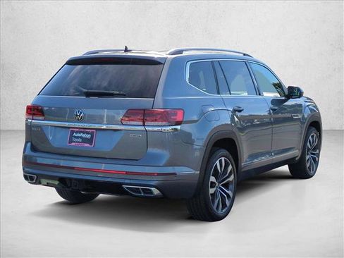 Used 2022 Volkswagen Atlas SEL Premium image 5