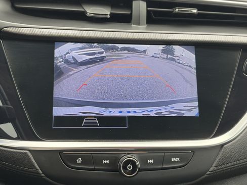 Used 2021 Buick Encore GX Select AWD/4WD image 31
