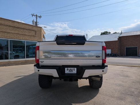 Used 2017 Ford F350 Platinum AWD/4WD image 7