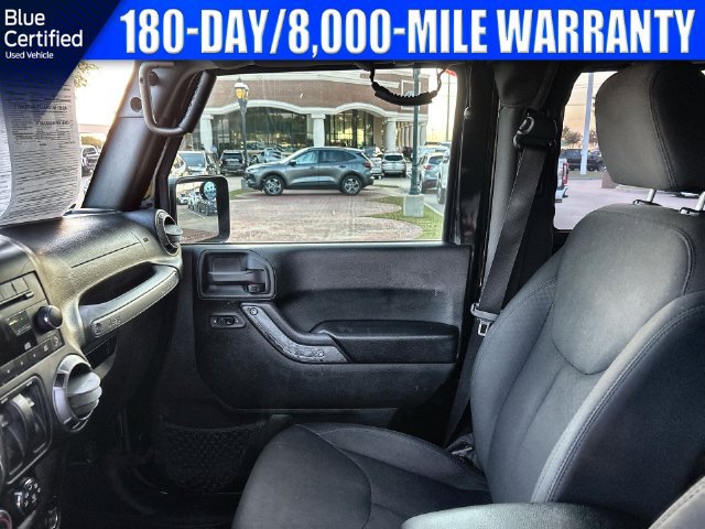 Used 2018 Jeep Wrangler Sport AWD/4WD image 14
