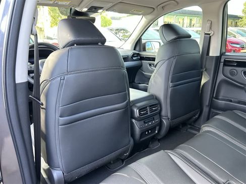 Used 2026 Honda Pilot EX-L image 12