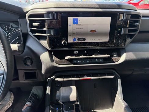 Used 2025 Toyota Tundra SR w/ SR Tow Package image 10