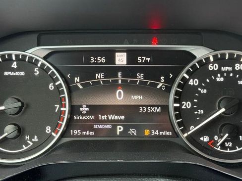 New 2025 Nissan Pathfinder SL image 30