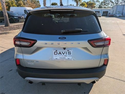 Used 2024 Ford Escape Active image 5
