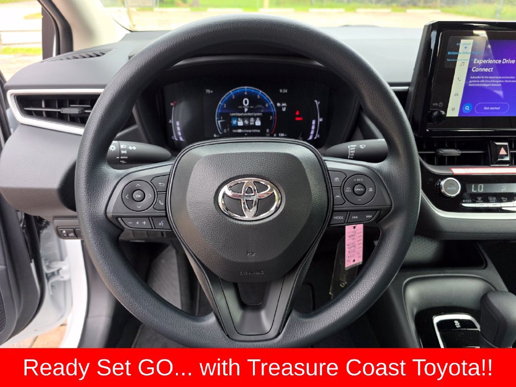 Used 2026 Toyota Corolla LE FWD image 29