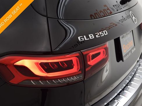 Used 2022 Mercedes-Benz GLB 250 GLB 250 image 13