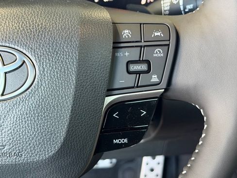 Used 2026 Toyota Camry SE w/ Multimedia Upgrade Package FWD image 22