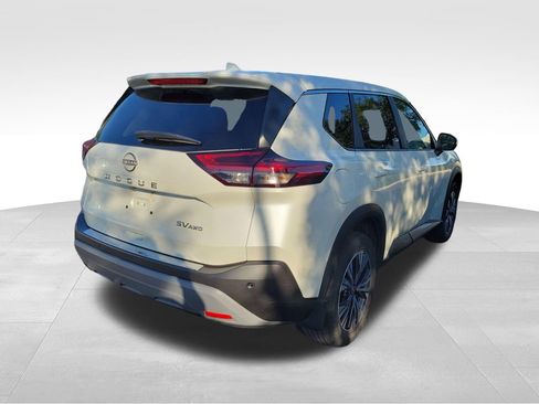 Used 2023 Nissan Rogue SV image 13