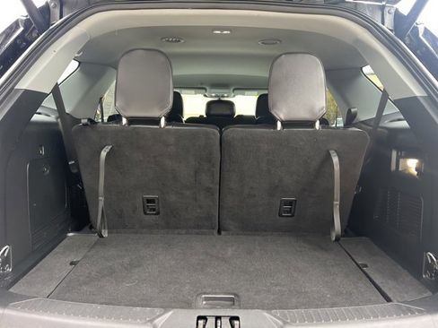 Used 2023 Ford Explorer XLT w/ Equipment Group 202A image 16