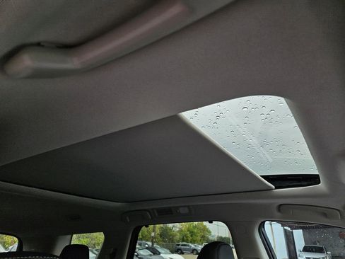 Certified 2024 Nissan Pathfinder Platinum image 8