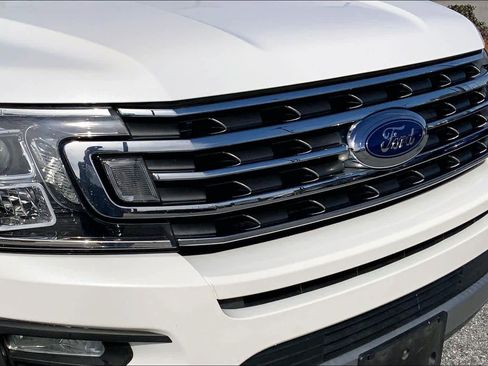 Used 2020 Ford Expedition Max XLT image 29
