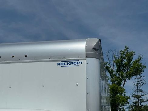 New 2026 Ford E-450 and Econoline 450 Super Duty w/ Power Equipment Group RWD image 7