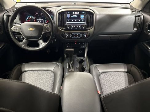 Used 2015 Chevrolet Colorado Z71 image 10