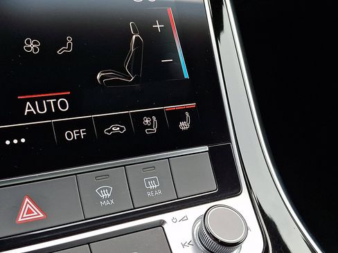 Used 2020 Audi Q8 Premium Plus w/ Premium Plus Package image 25