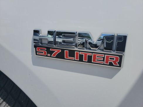 Used 2013 RAM 1500 R/T w/ Convenience Group RWD image 29