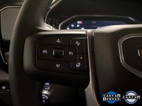 Used 2025 GMC Sierra 1500 SLT image 32