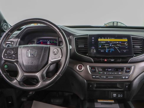 Used 2023 Honda Passport TrailSport image 18