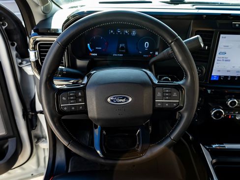 Used 2023 Ford F250 Lariat w/ Lariat Ultimate Package image 19