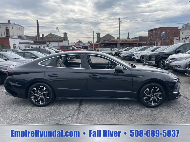 Used 2024 Hyundai Sonata SEL FWD image 3