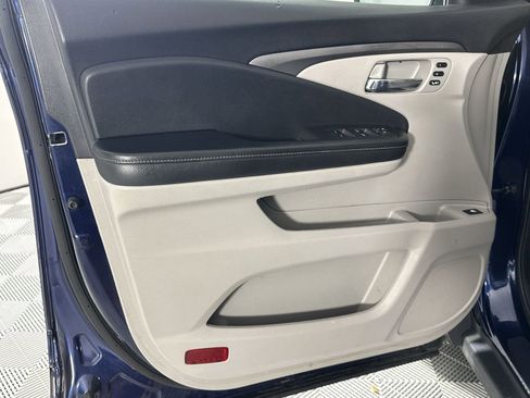 Used 2023 Honda Ridgeline RTL image 28