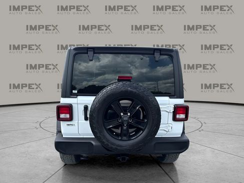 Used 2021 Jeep Wrangler Unlimited Sport AWD/4WD image 4