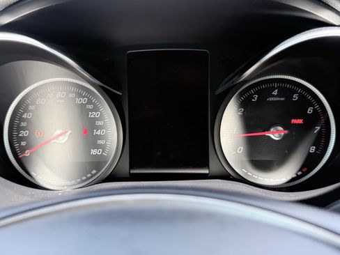 Used 2018 Mercedes-Benz C 300 Sedan image 64