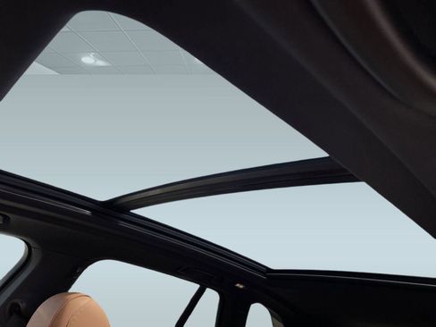 Used 2026 BMW X5 sDrive40i w/ M Sport Package image 12