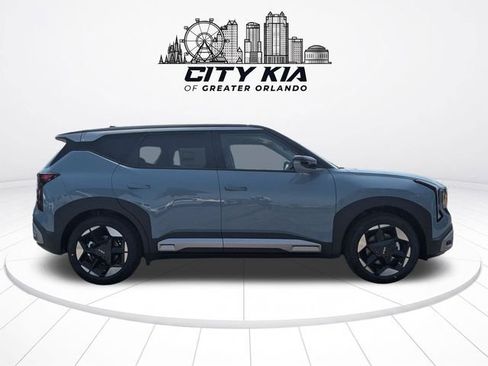 New 2027 Kia Seltos S FWD image 6