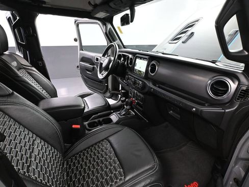 Used 2022 Jeep Wrangler Unlimited Rubicon 4xe w/ Cold Weather Group image 49