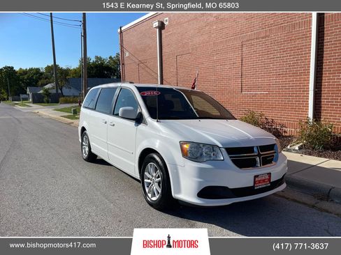 Used 2016 Dodge Grand Caravan SXT w/ Rear Park Assist Package image 8