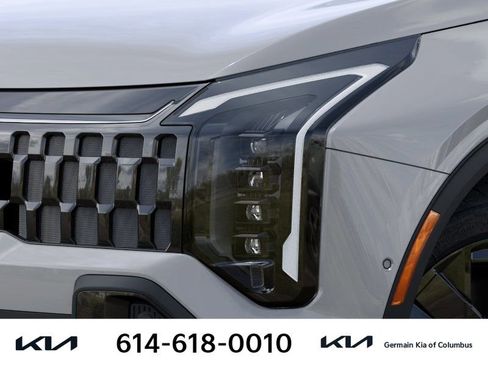New 2026 Kia Sportage X-Pro AWD/4WD image 13