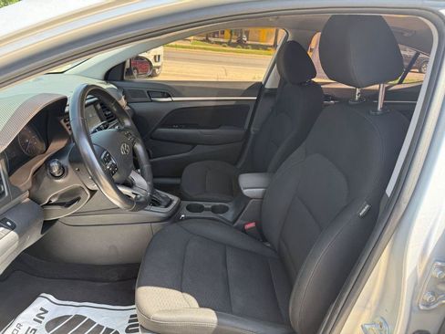 Used 2020 Hyundai Elantra Value Edition w/ Cargo Package (C1) FWD image 11