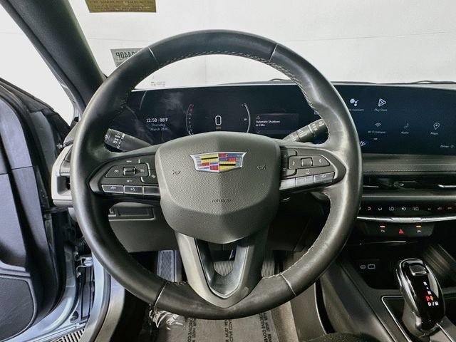 Used 2024 Cadillac XT4 Premium Luxury AWD/4WD image 13