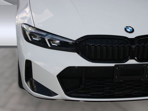 Used 2023 BMW 330i xDrive 330i xDrive w/ M Sport Package image 11