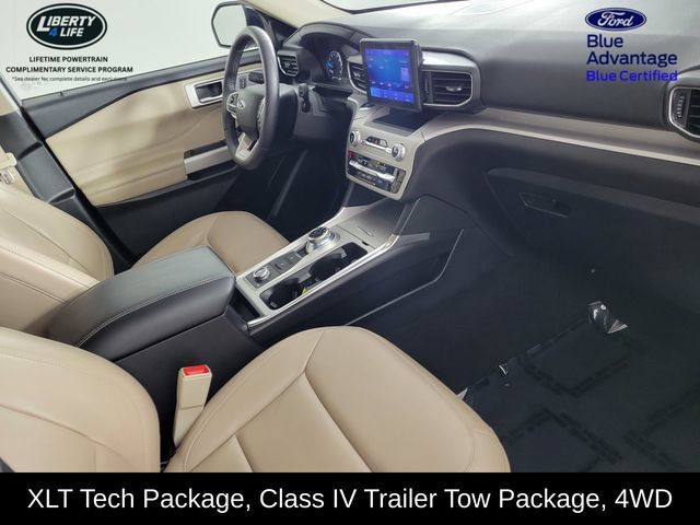 Certified 2024 Ford Explorer XLT w/ Equipment Group 202A AWD/4WD image 19
