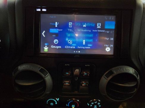 Used 2015 Jeep Wrangler Unlimited Sport w/ Quick Order Package 24S image 52