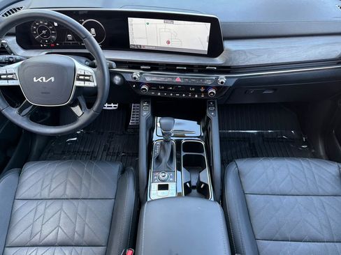 Used 2025 Kia Telluride SX Prestige X-Pro AWD/4WD image 3