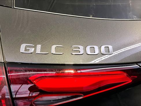 New 2026 Mercedes-Benz GLC 300 4MATIC image 6