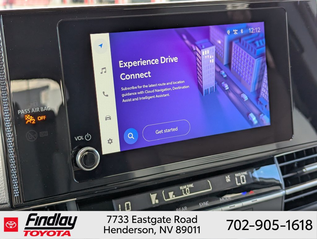 Certified 2026 Toyota Sienna LE FWD image 25