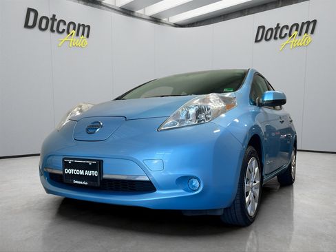 Used 2015 Nissan Leaf S image 3