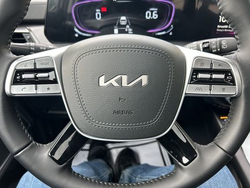 New 2025 Kia Telluride S image 26