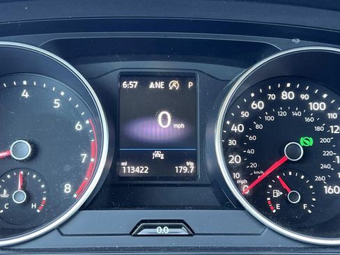 Used 2021 Volkswagen Tiguan SE R-Line FWD image 16