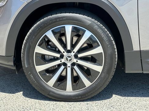 Certified 2022 Mercedes-Benz GLB 250 4MATIC image 36
