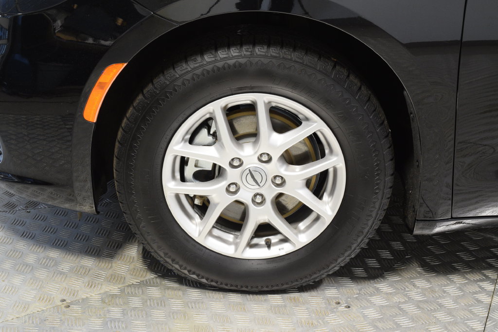 Used 2025 Chrysler Pacifica Select FWD image 33
