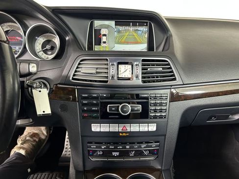 Used 2014 Mercedes-Benz E 550 Cabriolet image 24